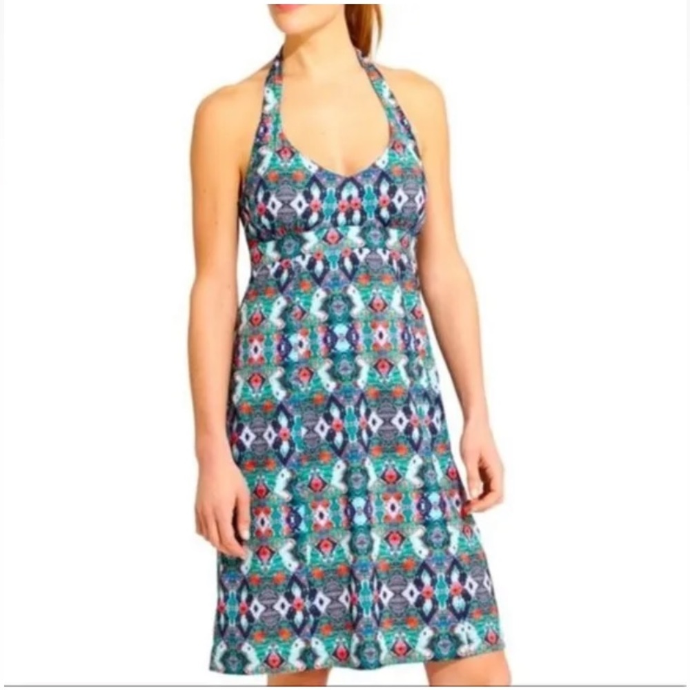 Athleta printed pack everywhere dress.nwt. Retail 89